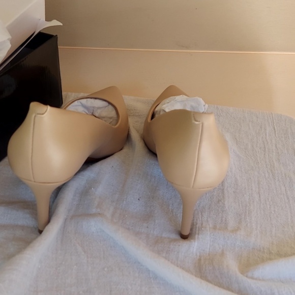 Alfani - “Jeules” pump - size 8,5 - Picture 3 of 4